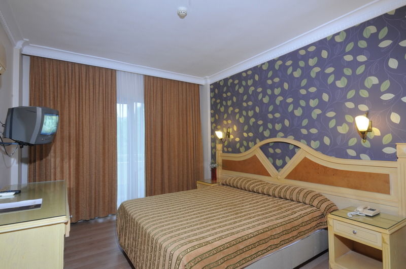 Cle Resort Hotel Marmaris Exterior photo